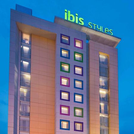 Ibis Styles Solo Hotel Exterior foto